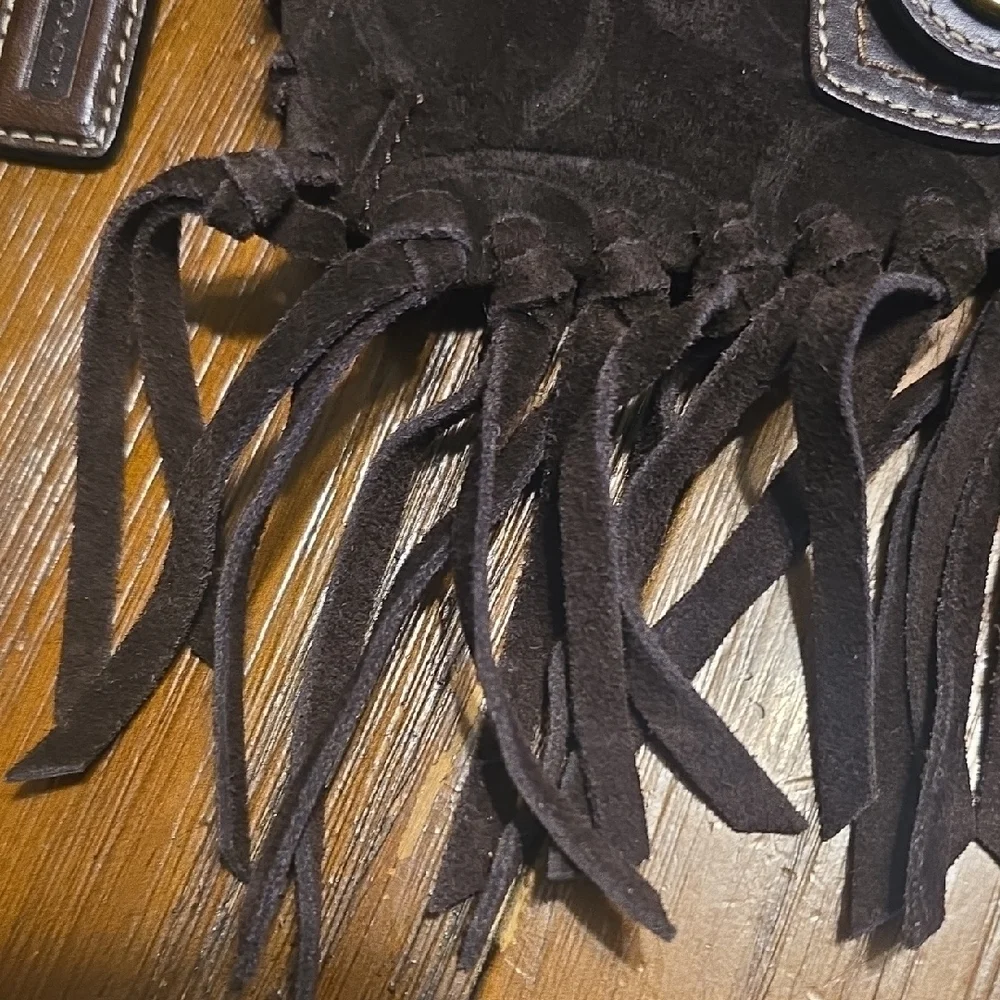 COACH Dark Brown Fringe Wristlet!Beautiful!!! - Picture 3 of 14